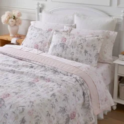 Pink Breezy Floral Quilt Set - Laura Ashley -Laura Ashley Shop GUEST 008f45bb 5216 44c1 876c 0e249b01b86a