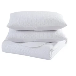 Kate Aurora Basic Bedding Euro Chic 3 Piece Quilt & Pillow Shams Set -Laura Ashley Shop GUEST 7adff7d9 87b6 4c49 a84c 8b48001d4ad7