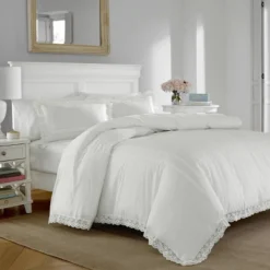 Annabella Reversible Duvet Cover Set - Laura Ashley -Laura Ashley Shop GUEST 9c9b9e52 1e09 4964 9ea6 7230835b619d